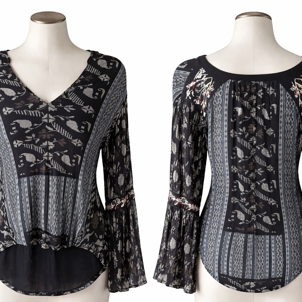 Lucky Brand Boho Embroidered Bell Sleeve Blouse Black Blue Geometric - Size S